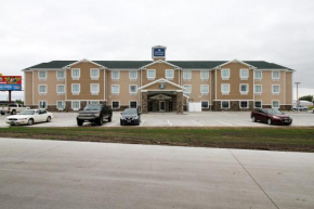 Отель Cobblestone Hotel & Suites - Devils Lake  Девилс Лейк